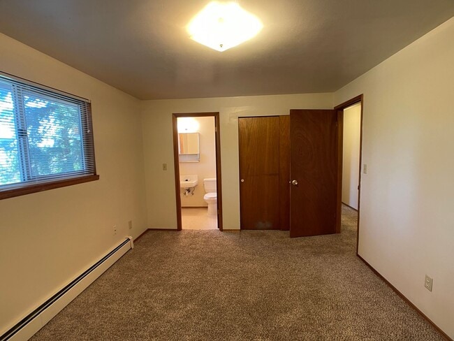 Photo - Spacious Home Right in the Heart of Covington!