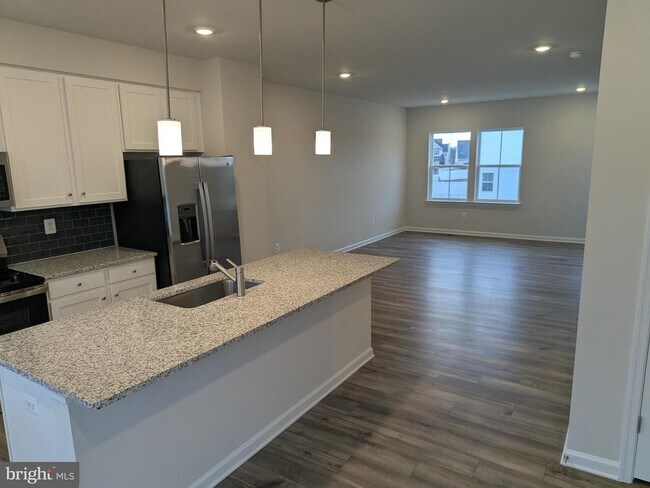 Photo - 11 Short Br Dr