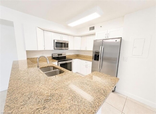 Photo - 1265 Wildwood Lakes Blvd