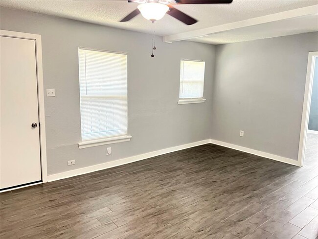 Photo - 1114 Tillery St