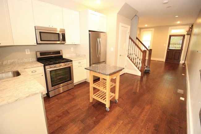 Photo - 3021 Sherman Ave NW