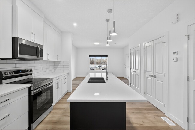 Photo - 26 Renwyck Pl