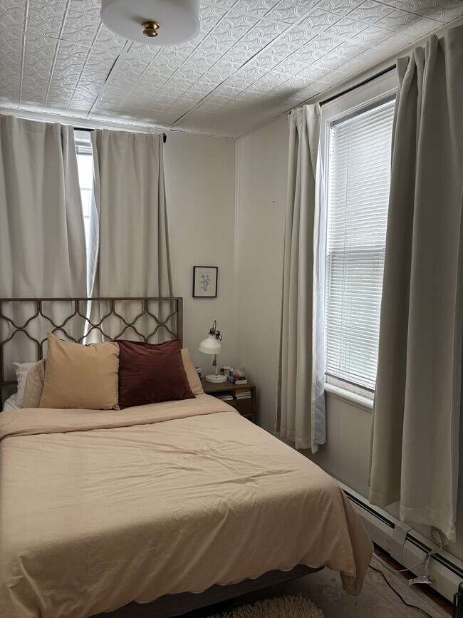 Photo - 552 Columbia St Unit 1 B