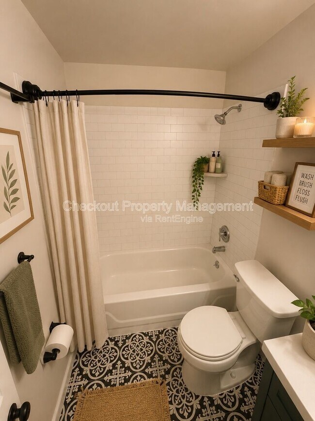 Photo - 5535 Pershing Ave Unit 31