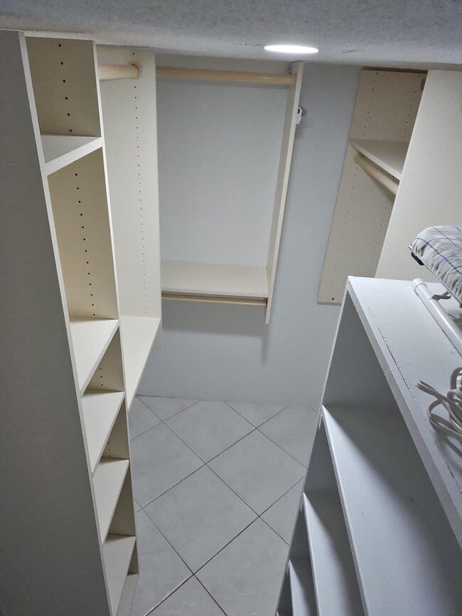 Photo - 3000 E Sunrise Blvd