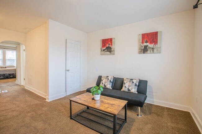 Photo - 333 Parkland Pl SE Unit ( 4)