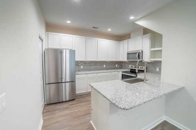 Photo - 131 Lower Creek Dr