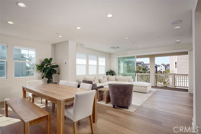 Photo - 2100 Cresta Dr