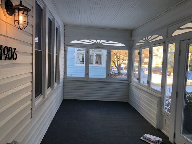 Photo - 4906 Ross Rd