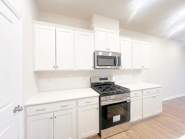 Photo - 7 Vine House Dr