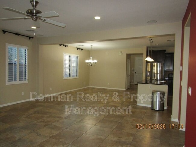 Photo - 944 E Jacob St