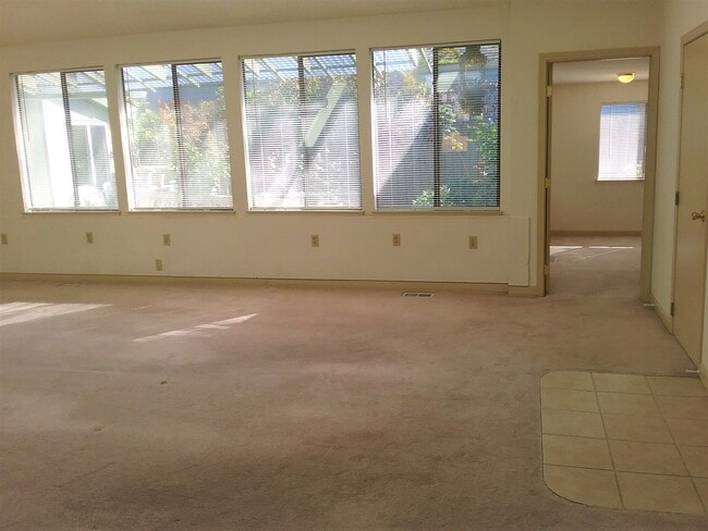 Photo - 2214 N Union Ave