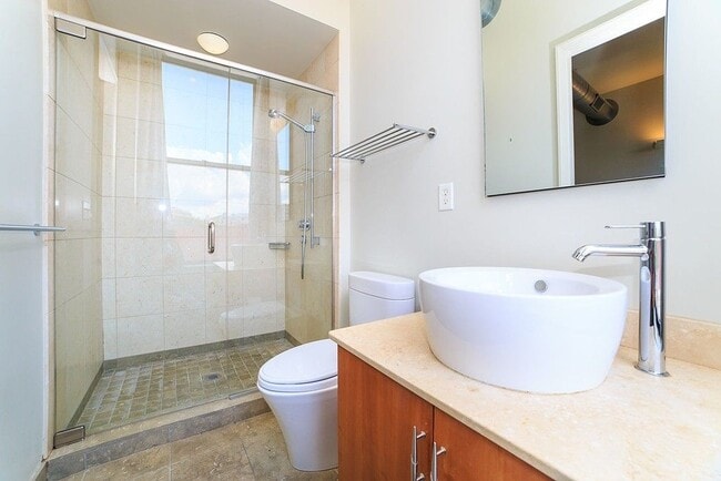 Photo - 125 B St Unidad 3a