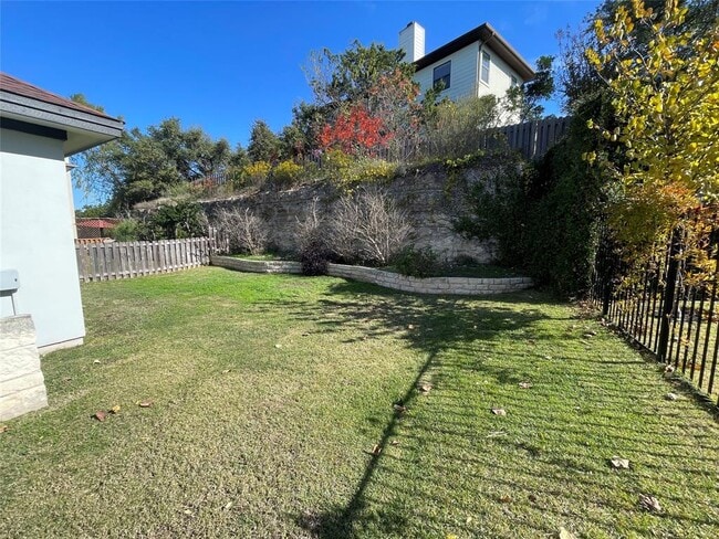 1213 Delsie Dr