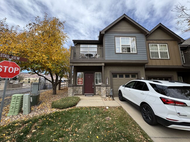 Photo - 1098 Wisdom Hts Townhome