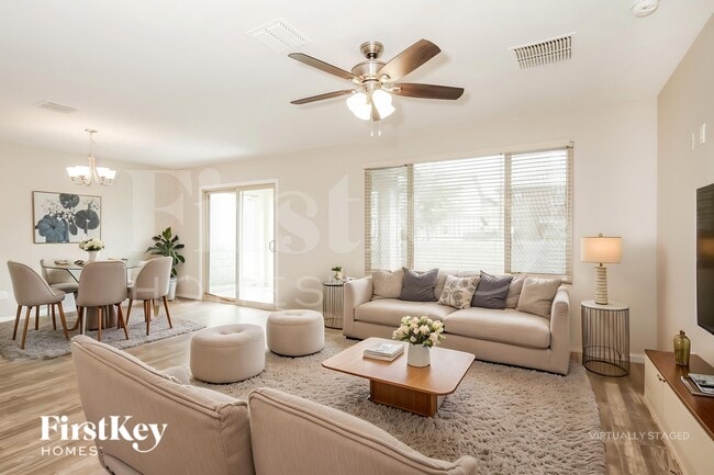 Photo - 16570 W Sierra St