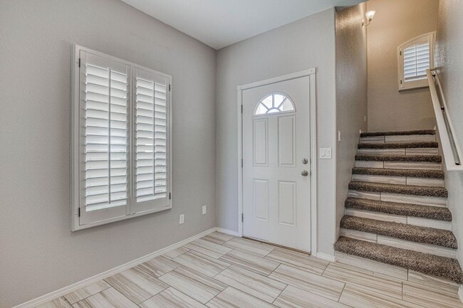 Photo - Westside area Rental (Completely Furnished) Beautiful 3 bed/2.5 baths