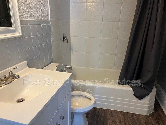 Photo - 400 W Allen St