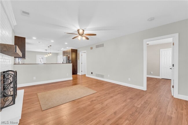 Photo - 1151 Bryce Ave