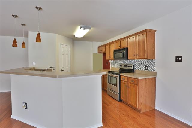 Photo - 809 Robbin Cir