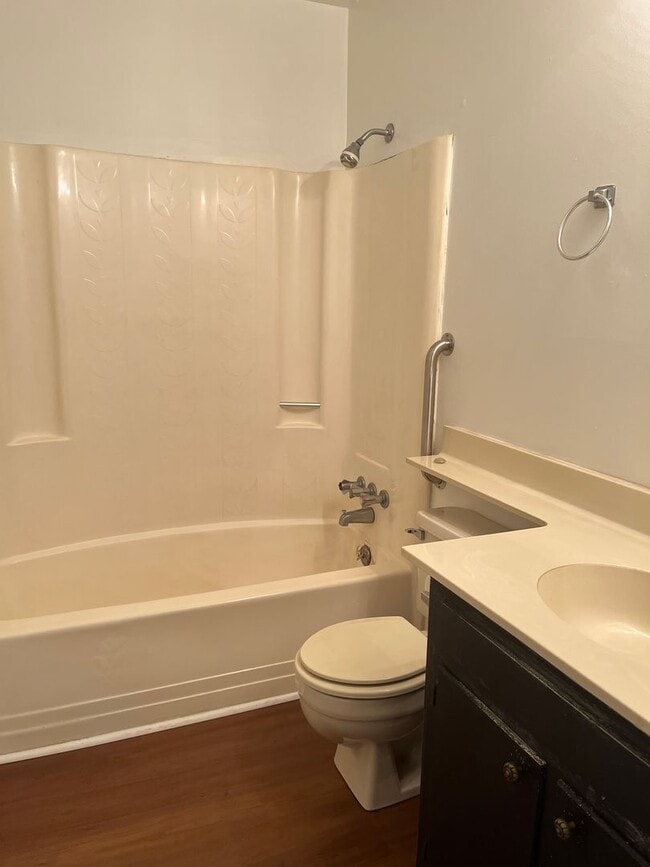 Photo - 2 Bedroom 2 Bath Duplex located in Dorchester 2 school district~