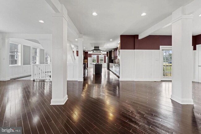 Photo - 2621 Stenhouse Pl