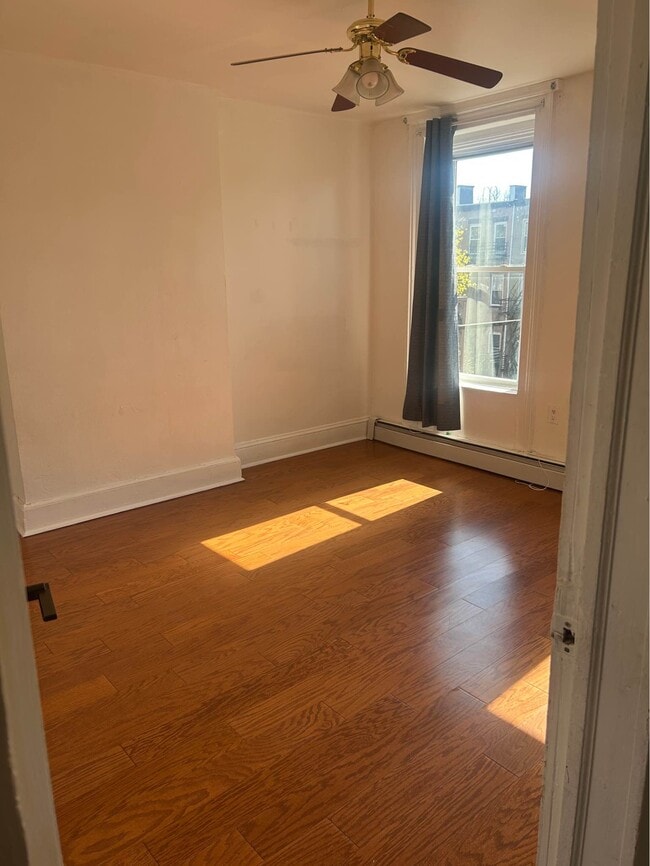 Photo - 12 Monticello Ave Unit 3