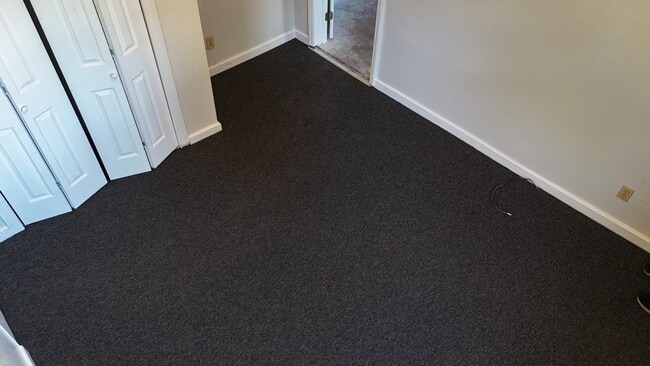 Back Bedroom - 528 Gadsden Rd NW Unit 01