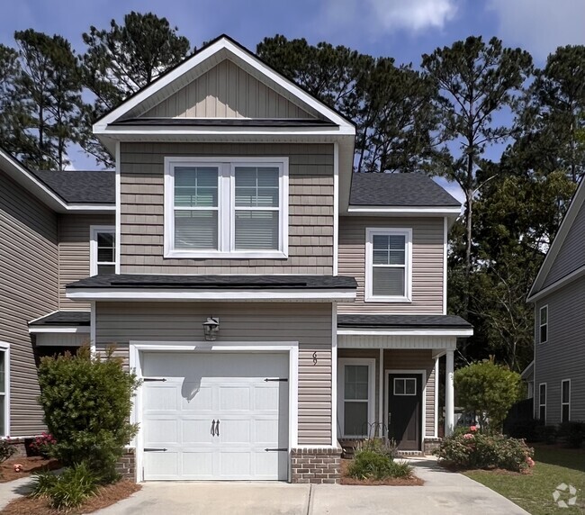 Building Photo - 69 Ainsdale Dr Rental