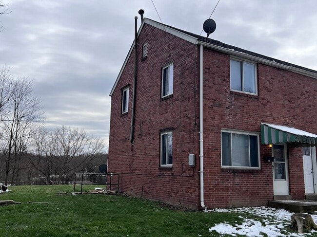 Photo - 4501 Bataan Ave