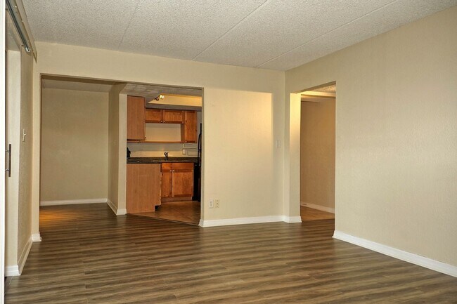 Photo - 2/2, updated, 1st floor condo, in Winter Park