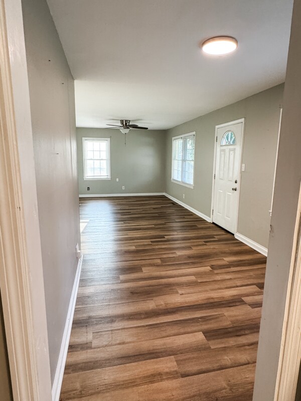 Photo - 504 Sunset Dr