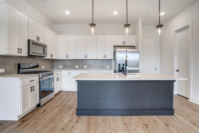 Photo - 4417 Cave Spgs St