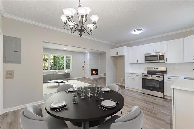 Photo - 303 Mc Arthur St