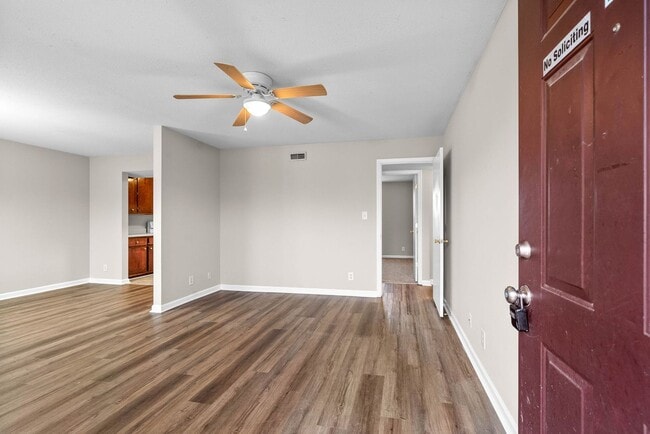 Photo - Northeast Dr -3884 Unit 3884D