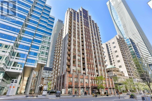 Photo - 85 Bloor St E Unit 1204