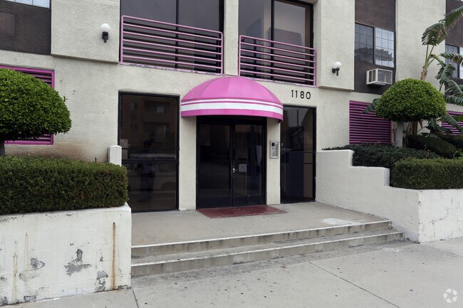 Photo - 1180 Crenshaw Blvd