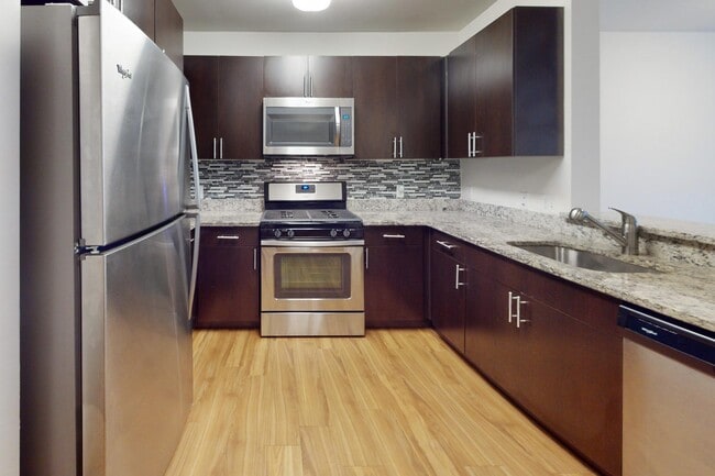 Inwood West