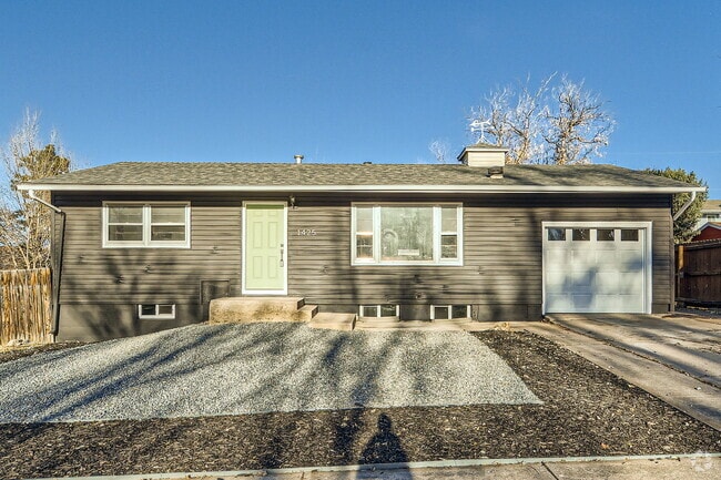 Building Photo - 1425 Northview Dr Rental