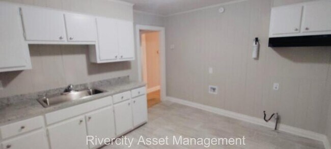 Photo - This Home Won't Be Vacant Long!!!!! Sectio...