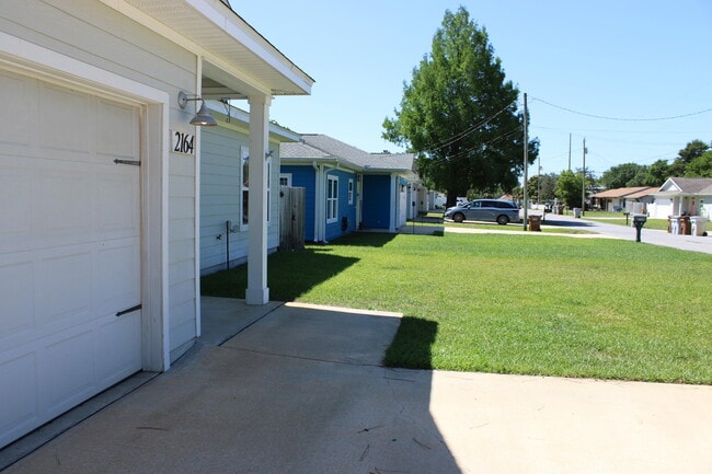 Photo - 2164 Wind Trace Rd N