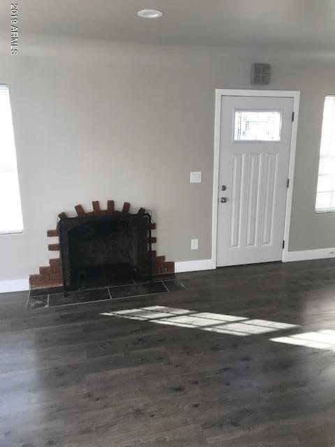 Photo - 1914 W Holly St