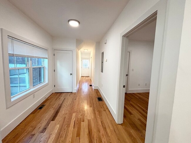 Photo - 134 Bow St Unit 1