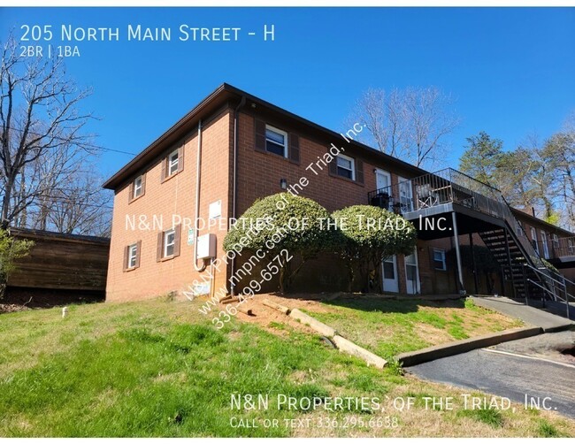 2 Bedroom Apartment in King NC Upstairs U... - 2 Bedroom Apartment in King NC  Upstairs U...