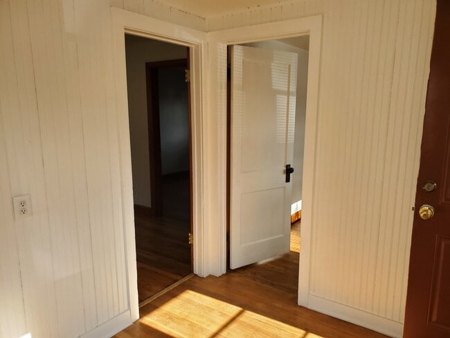 Photo - 900 E Myrtle St Casa