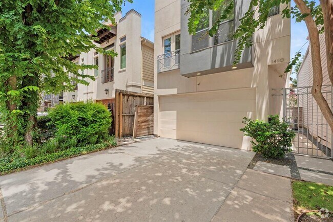 Building Photo - 1410 Knox St Rental