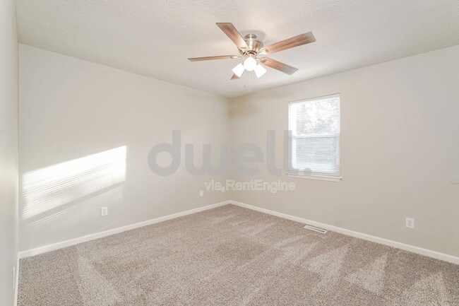 Photo - 429 Evans Mill Dr