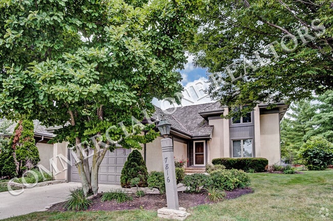 Building Photo - Beautiful 3 Bedroom Home in the Heart of D...