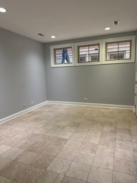 Photo - 2014 N Narragansett Ave