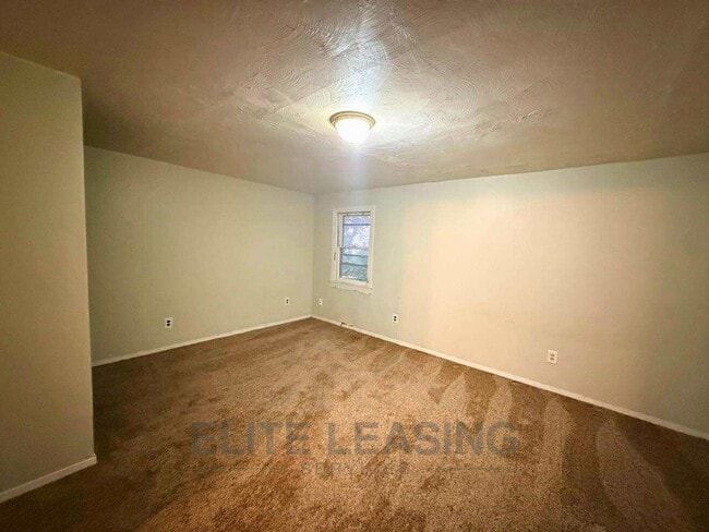 Photo - 530 SE Fairfax St